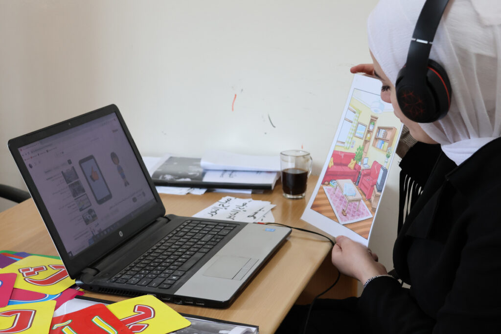 Best Online Syrian Arabic Classes for Travelers and Expats